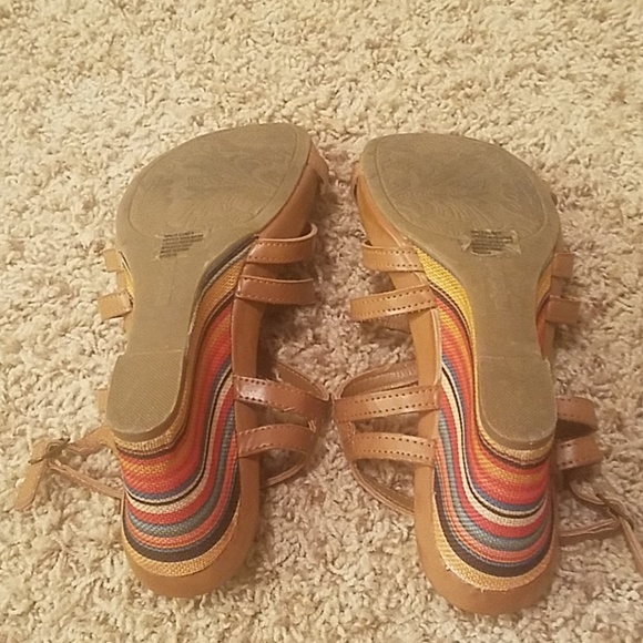 Shoes - Picture 3 of 3